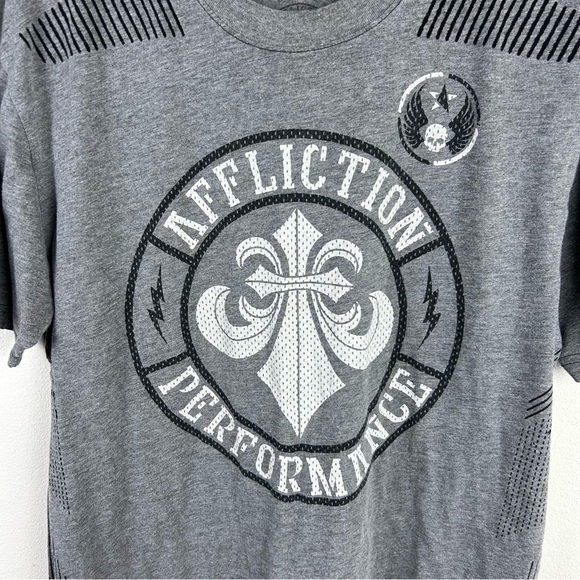 Affliction Men's T-shirt short sleeve performance gray crewneck size: L - Picture 3 of 8